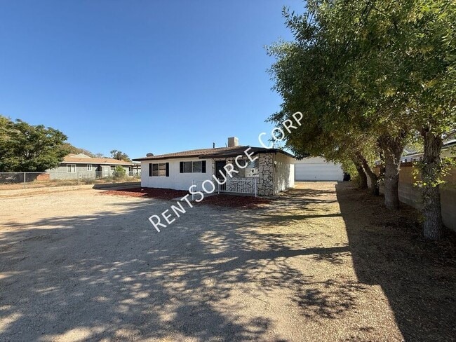 Photo - 4318 Ave L 2