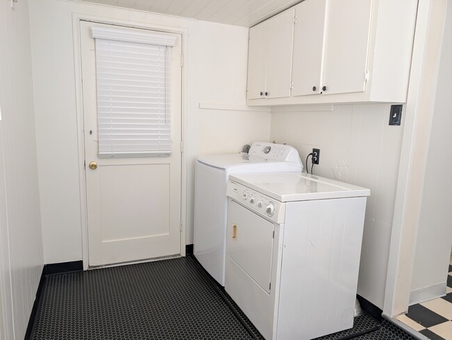 Photo - 1007 Pacific St Unit A