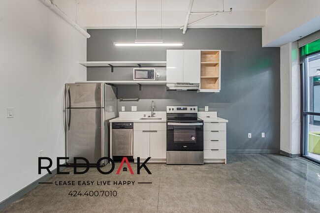 Photo - 430 S Broadway Unit 203