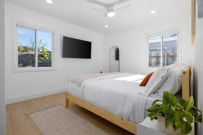 Photo - 3725 Jefferson St Unit ID1388239P