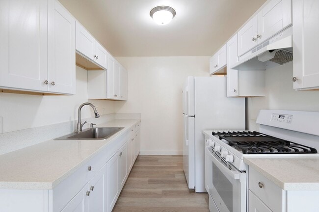 Photo - Stoney Brook Apartments