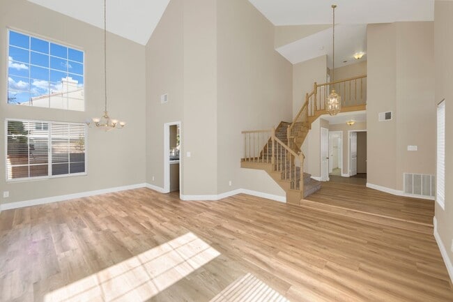 Photo - 3201 Angeleno Pl