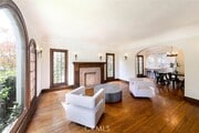 Photo - 817 S Mansfield Ave