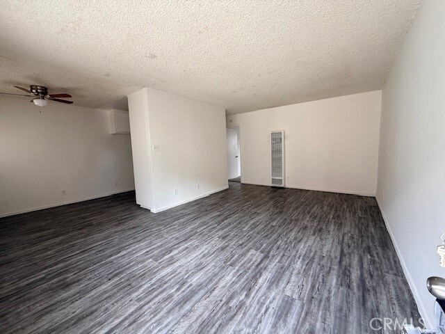 Photo - 1435 Laurel Ave