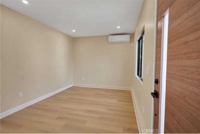 Photo - 10509 Dempsey Ave