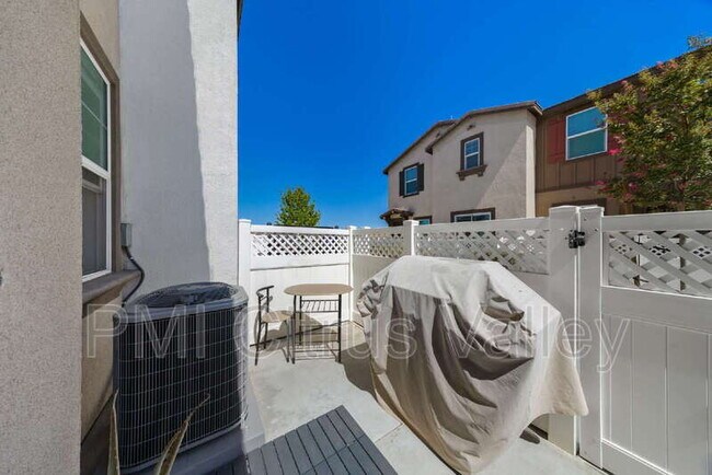Photo - 34495 Agave Dr