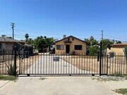 Photo - 1 Bed | 1 Bath | 720 Sq Ft | Detached Sing... House