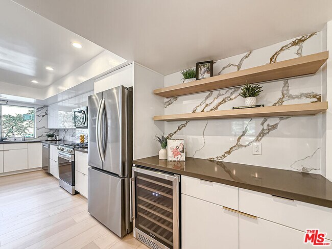 Photo - 1133 5th St Unit 301