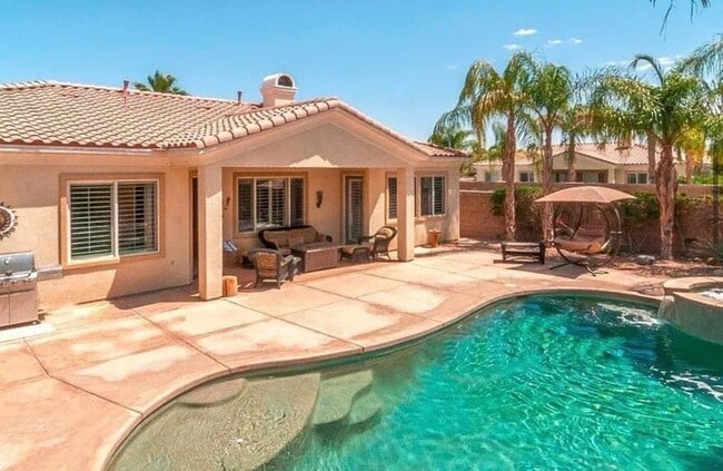 Photo - 48841 Via Estacio