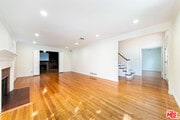 Photo - 661 Warner Ave