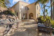 Photo - 2856 Glendower Ave