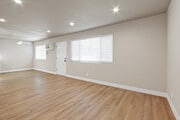 Living Room - 15962 S Myrtle Ave Apartments Unit 7