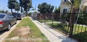 Photo - 1136 E 89th St Townhome