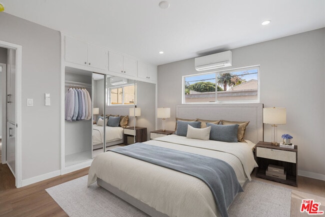 Photo - 4023 Lincoln Ave Unit 2