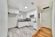Photo - 14233 Sylvan St Apartment