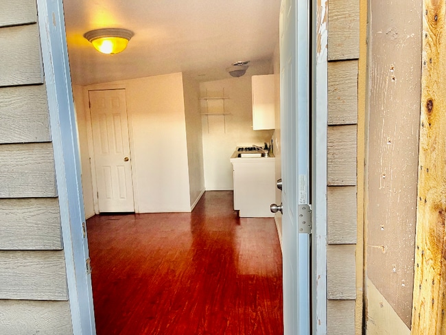 Photo - 18548 Arminta St Unit Studio