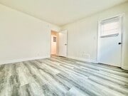 Photo - 358 S Commonwealth Ave Apartment Unit 14