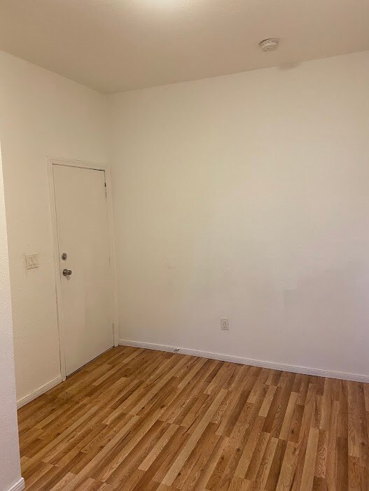 Photo - 1492 W 27th St Unit 1