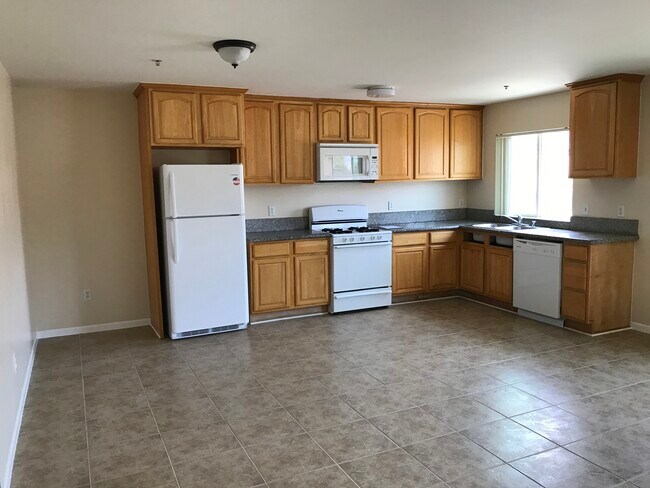 Photo - 6842 Agnes Ave