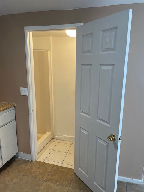 A New Bathroom / Shower... - 19438 Lorne St