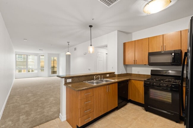2 Bed/2 Bath Condo available at Union Square! - 2 Bed/2 Bath Condo available at Union Square! Unit 3418