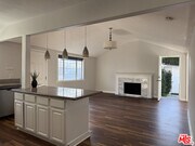 Photo - 2939 Oakhurst Ave