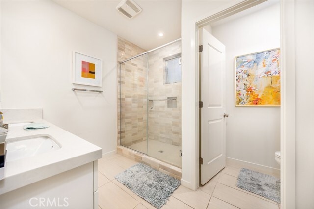 Photo - 126 Sunnyside