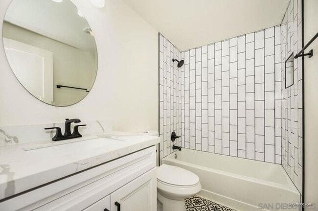 Photo - Mississippi Unit 4 Bedroom