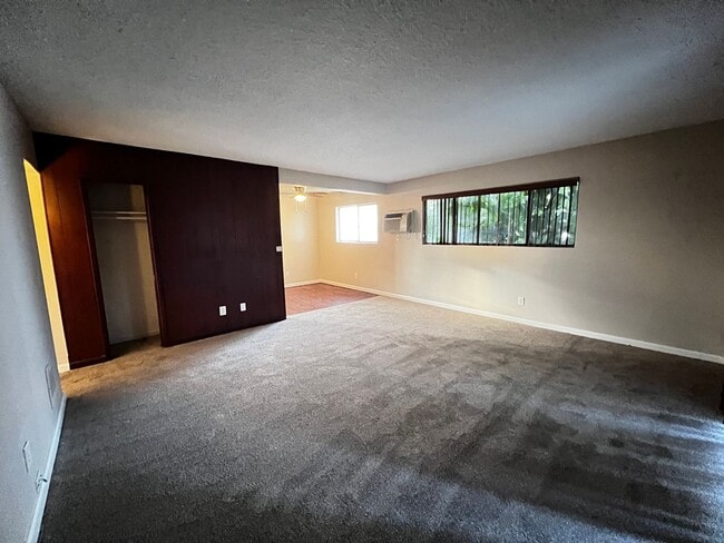 Photo - 2 Bedroom 1.5 Bath Whittier Apartment for Rent Unit 11798 Beverly Blvd D