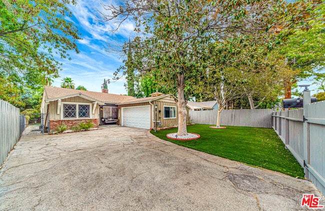 Photo - 22059 Ybarra Rd