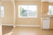 Photo - 951 W Summerland Ave Unit 2