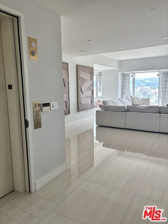 Photo - 10727 Wilshire Blvd Unit 2002