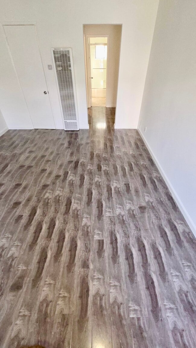 Photo - 12120 Rochester Ave