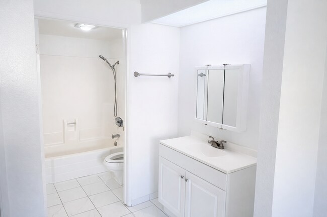 Photo - 2920 Briarwood Rd