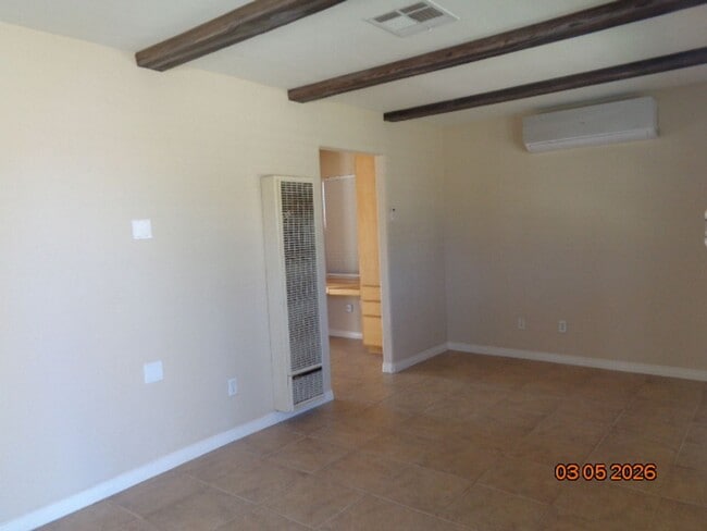 Photo - Adorable 2 Bedroom 1 Bath in the heart of Quartz Hill
