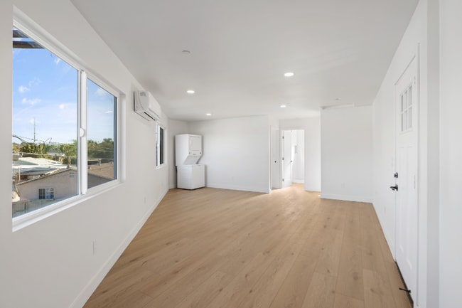 Photo - 3730 Acacia St Unit Building C A