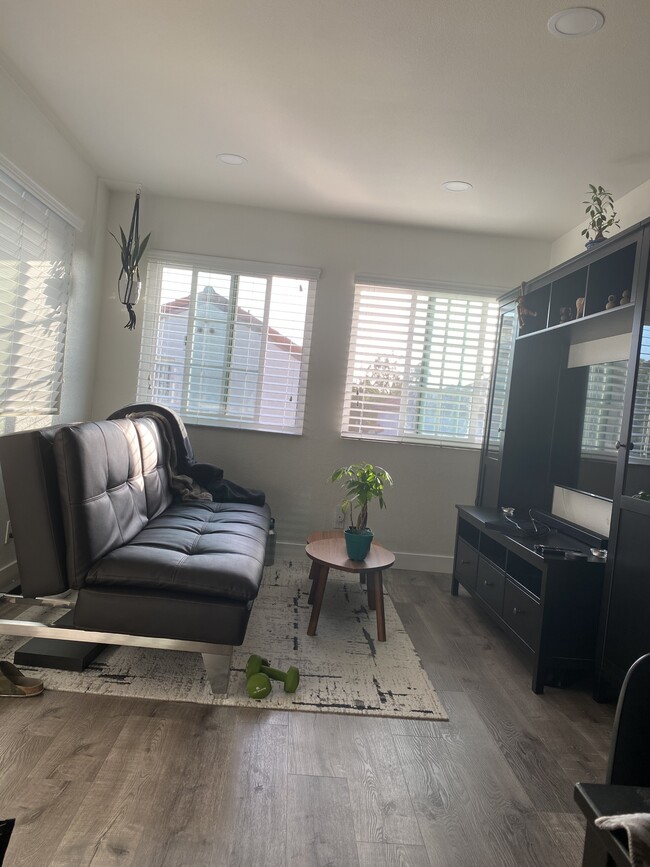 Photo - 26211 La Real