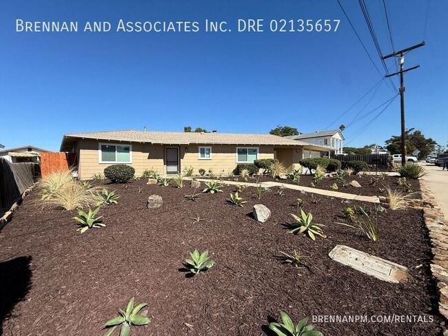 Building Photo - 35 Flower St