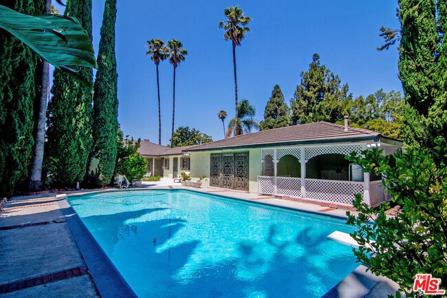 Building Photo - 180 Highland Ave