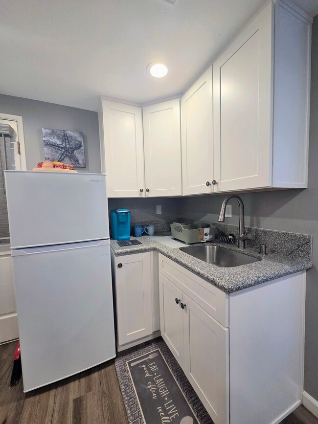 Photo - 248 Bluefield Ave