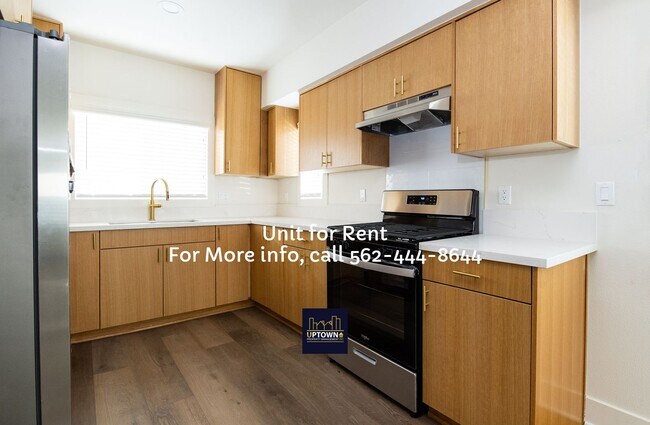 Photo - Townhome - 3 Bedrooms-2.0 Baths - Cudahy