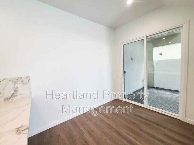 Photo - 4115 Clairemont Mesa Blvd