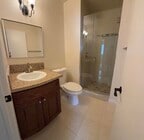 Photo - 13820 Victory Blvd