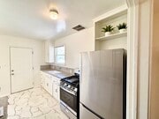 Photo - 2338 Keeler St