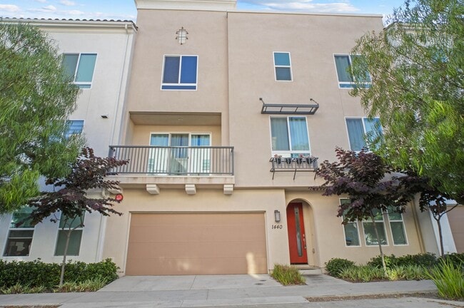 Like New 3 Bedroom, 3.5 Bath at Otay Ranch... - Like New 3 Bedroom, 3.5 Bath at Otay Ranch... Townhome