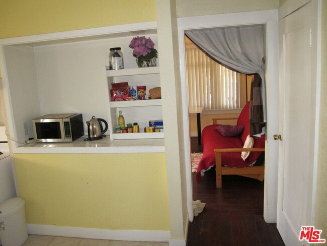 Photo - 1243 W 25th St Unit 1243