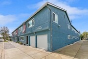 Photo - 1495 Peterson Ave
