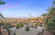 City Views w/outdoor deck - 1347 Cambridge Dr House Unit 1347