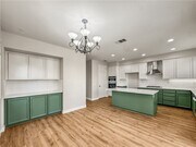 Photo - 20546 Earl St