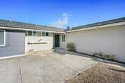 Photo - 7684 Meadowbrook Ct House